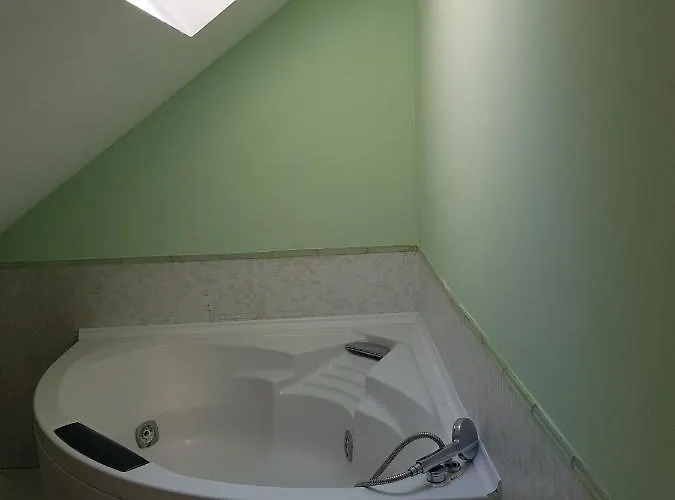 Above Ljubljanica River Apartmán